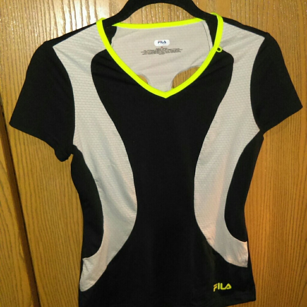 Old school fila workout tee